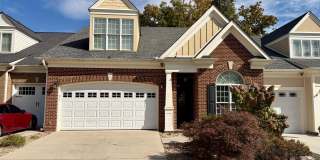 3BR/4BA Gorgeous Home in Knoxville - Available NOW! Gallery 1