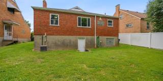 1723 Tuxworth Avenue Gallery 36