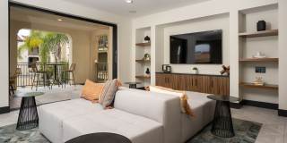 Los Alamitos Luxury Apartments Gallery 18