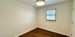 214 Lancaster Road Gallery 13