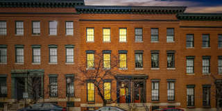 18 E MADISON Street Gallery 1