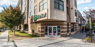 The Paramount Apartments Gallery 21