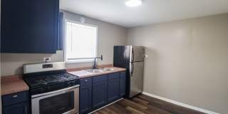 Charming Studio with Modern Updates Gallery 1