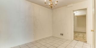 3863 PERSIMMON Circle Gallery 13