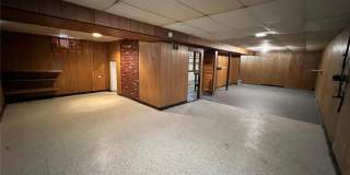 11909 Homestead Avenue Gallery 14