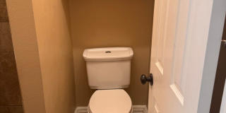 Pleasant Valley 5 Bedroom Gem with AC! Gallery 21