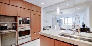 9705 Collins Avenue Gallery 1