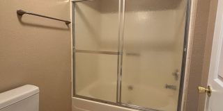 East Lancaster Condo Gallery 19