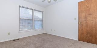 Regency Court Gallery 40