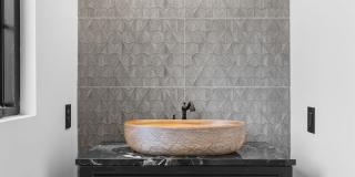 Thiel on 9th Gallery 24