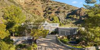 3699 Kanan Rd Gallery 1