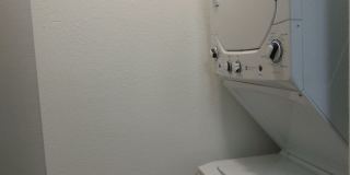 Beautifully Updated 2 Bedroom/2 Bath Renton Condo! Gallery 8