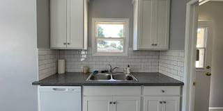 Charming Southside Home on Huge Lot! Gallery 6