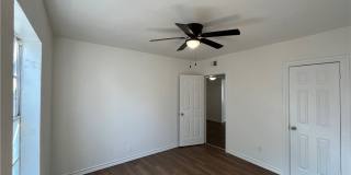 907 Elizabeth Street unit: 2 Gallery 11