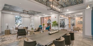 655 East Bay Gallery 16