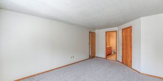 Quiet area near 162nd, Southern exposure, A/C, FP-4BR Gallery 17