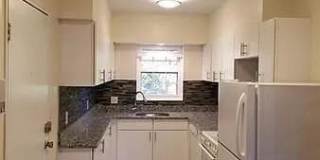 169 Lake Shore Rd. Gallery 1