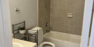 15 McLennan Oak Gallery 14