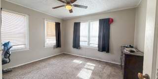 2710 32nd Street Gallery 6