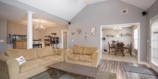 3 Bedroom/2 Bathroom Home with Deck, Garage, and Fenced Backyard less than 3 Miles from Ft. Gordon Gallery 9