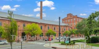 Yancey Street Gallery 37