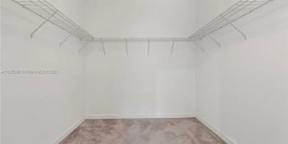 Stunning 3BR House in Homestead Gallery 11