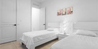 4335 SW 174th Ave Gallery 34