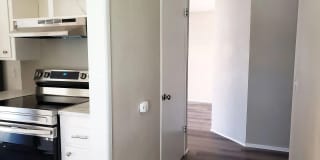 Beautiful Three Bedroom, One and a Half Bath Gallery 6