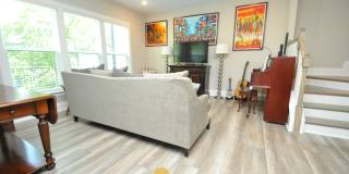1004 Pyrenees Way Gallery 8