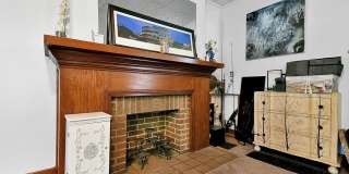 250 N Eureka Ave Gallery 4