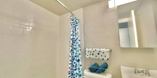 The Capri Apartments Gallery 29