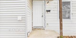 9042 Maple Grove Rd Gallery 1