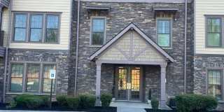 Oak Ridge 37830 - 2 bedroom, 2 bath Condo - Contact Lisa Vineyard and Shannon Russell (865) 216-9334 Gallery 1
