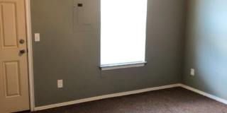 $200 off your move in by May 15th! Located in Edgewood Manor and in Mustang School District!, Nearby parks and shopping! 3 bed 2 bath duplex ready for move in! Gallery 12