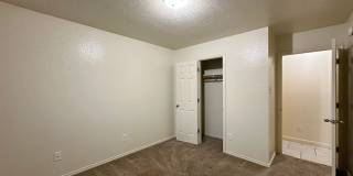 Price Drop + $250 Off 1st Month!  Viewable September 15th!  Small Pets Accepted! Gallery 33