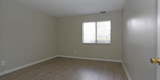 Stone Creek Gallery 32