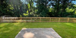 2722 Crawford Avenue Gallery 9