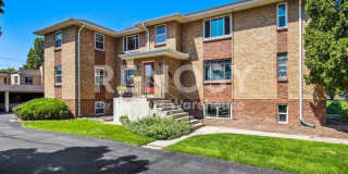 Charming South Park Hill Condo | 2 Bed, 1 Bath | Vintage Character & Modern Comfort Gallery 1