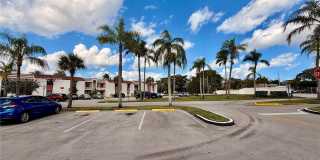 1086 N Hiatus Rd Gallery 7