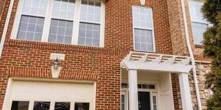 21927 WINDY OAKS Square Gallery 1