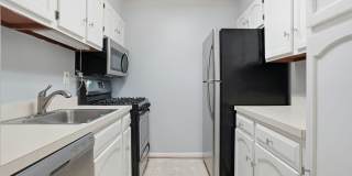 5902 COVE LANDING Road unit: 203 Gallery 6