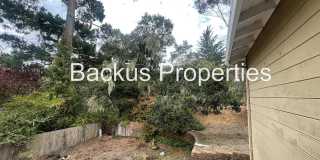 Large two-story home close to Del Monte Shopping Center in Monterey Gallery 17