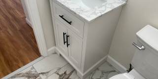 Beautiful 2 Bed, 1.5 Bath Townhome on the Edge of the Desirable Hill Neighborhood Available for Rent Gallery 25