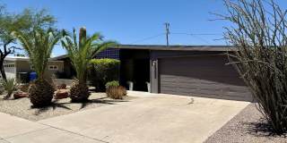 3702 E Paradise Drive Gallery 3