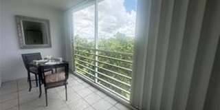 4037 Harwood D Gallery 19