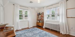 504 GAINSBORO Road Gallery 20