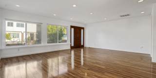 38 Sunset Avenue Gallery 1