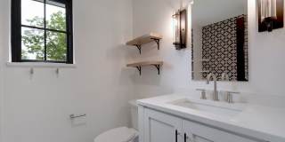 1110 W 22 1/2 St Gallery 15