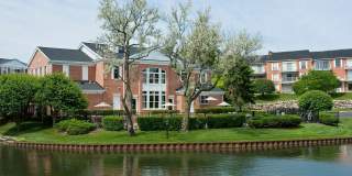 Versailles on the Lakes Schaumburg Gallery 35