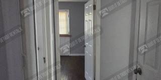 18627 Curtis St Gallery 15